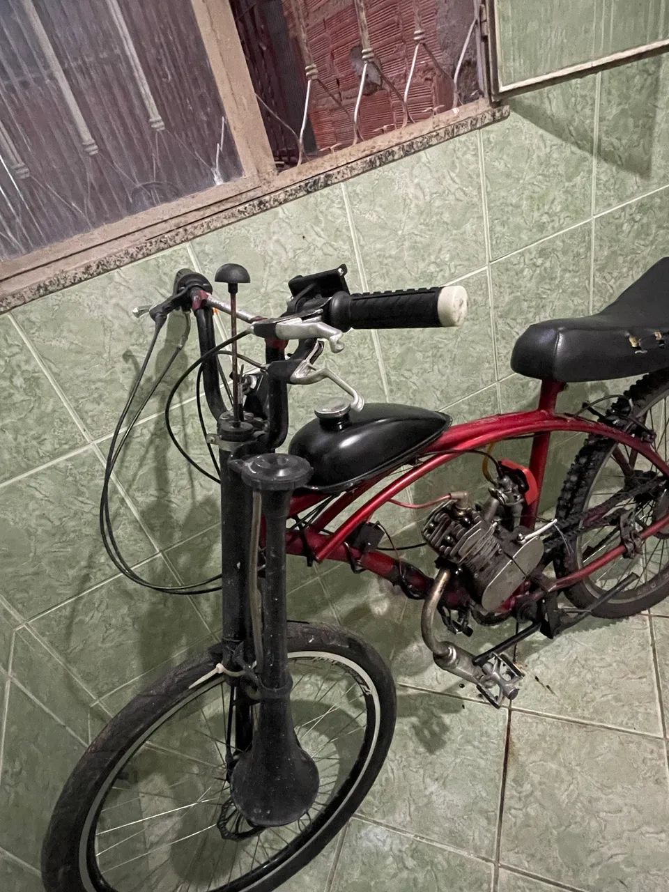 Vendo bicicleta motorizada 80cc 