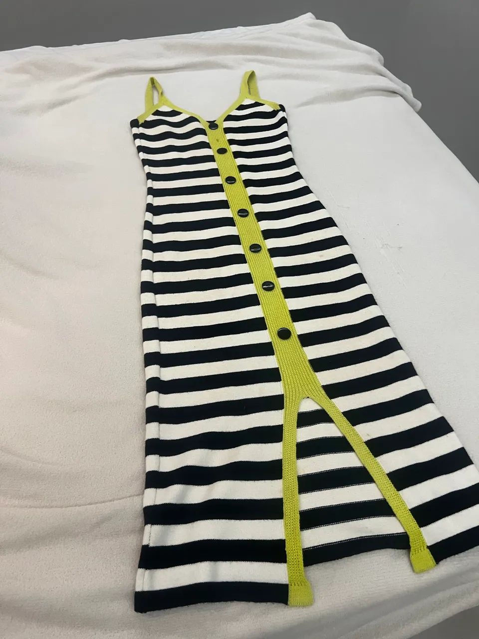 Roupas qualquer peça 20 reais  - Foto 2