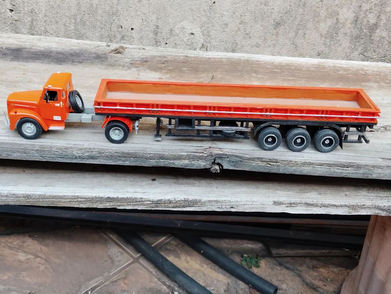 Replica caminhão Scania escala 1, 43  - Foto 5