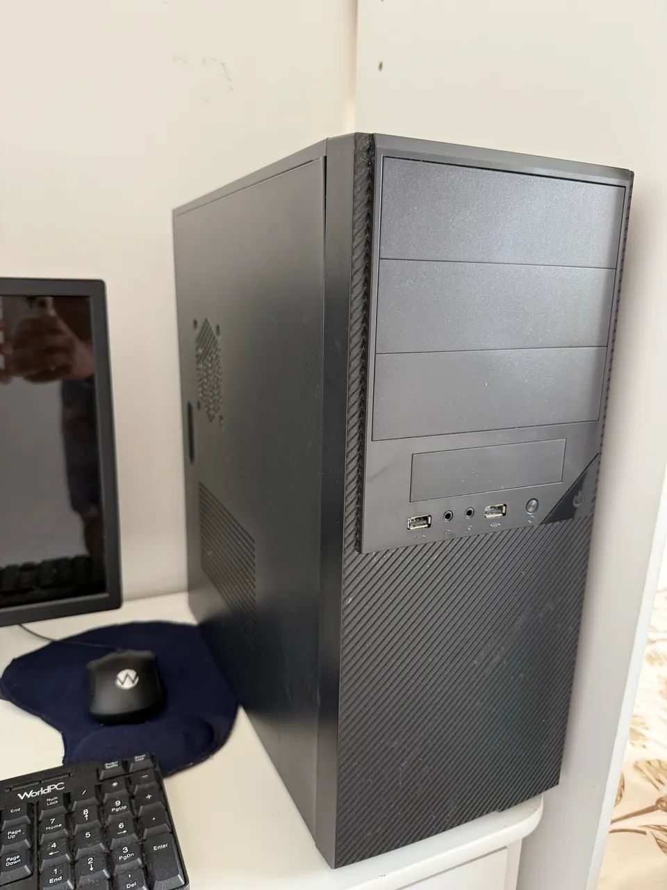 Computador da marca Prizi Slim 19 LED - Foto 3