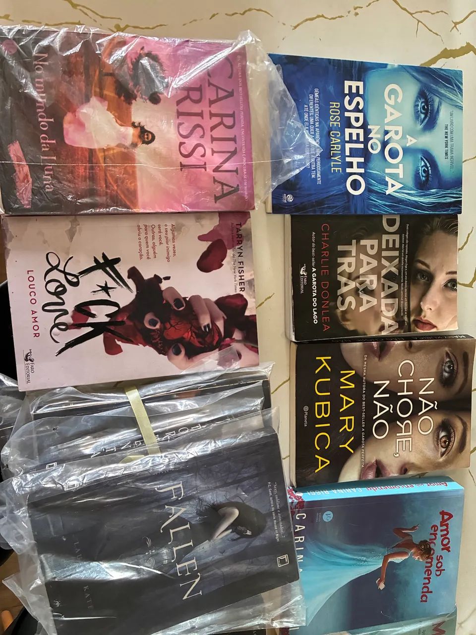 Livros diversos  - Foto 4