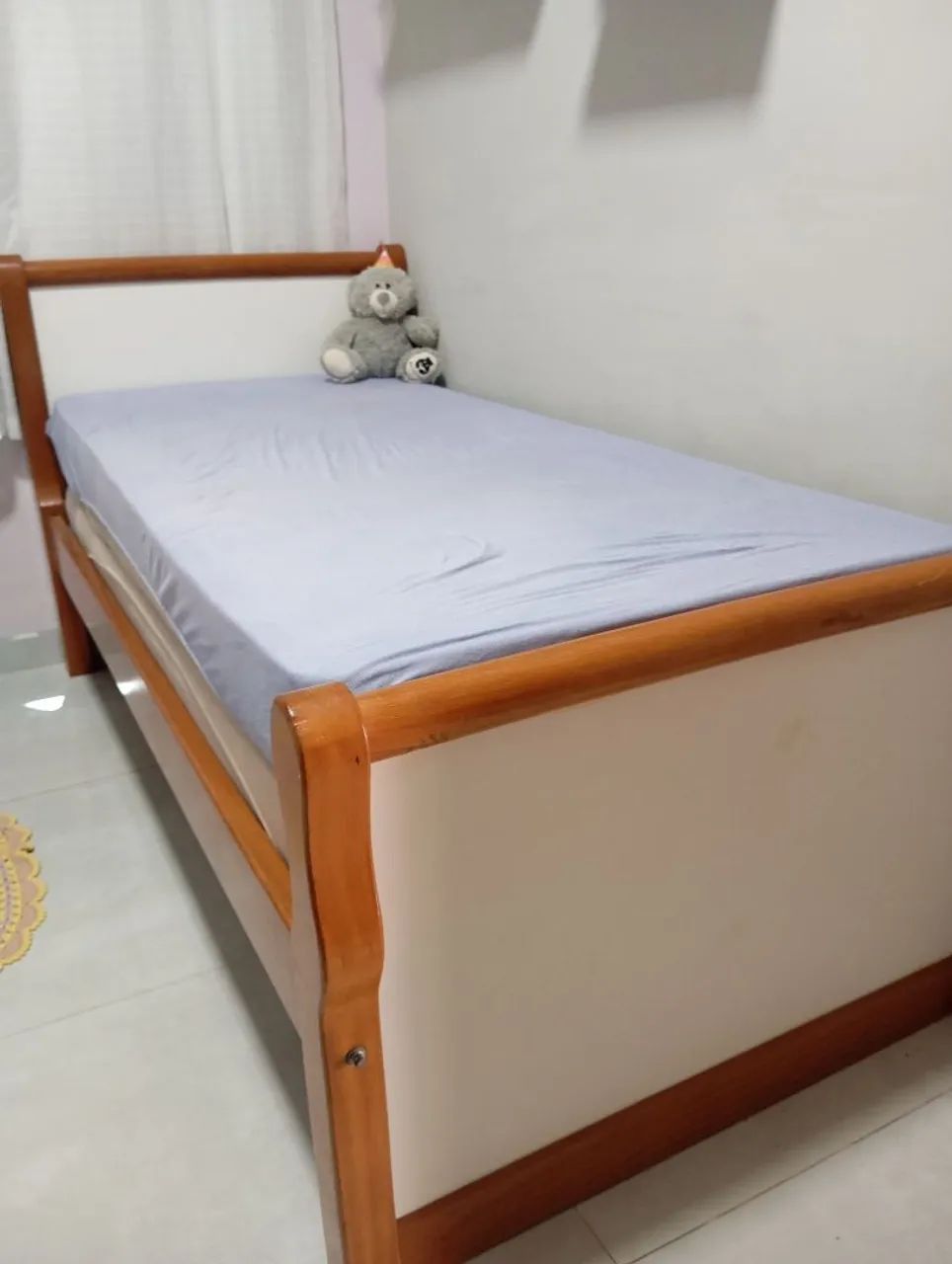 Vende-se cama de solteiro e 2 colchões. Passo cartão e divido!!! - Foto 2