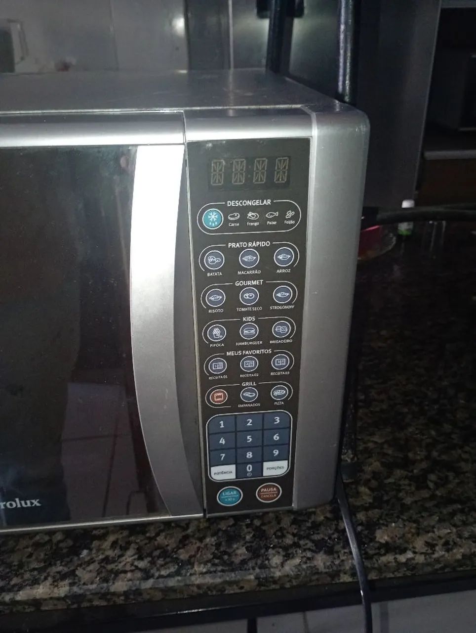 Microondas top