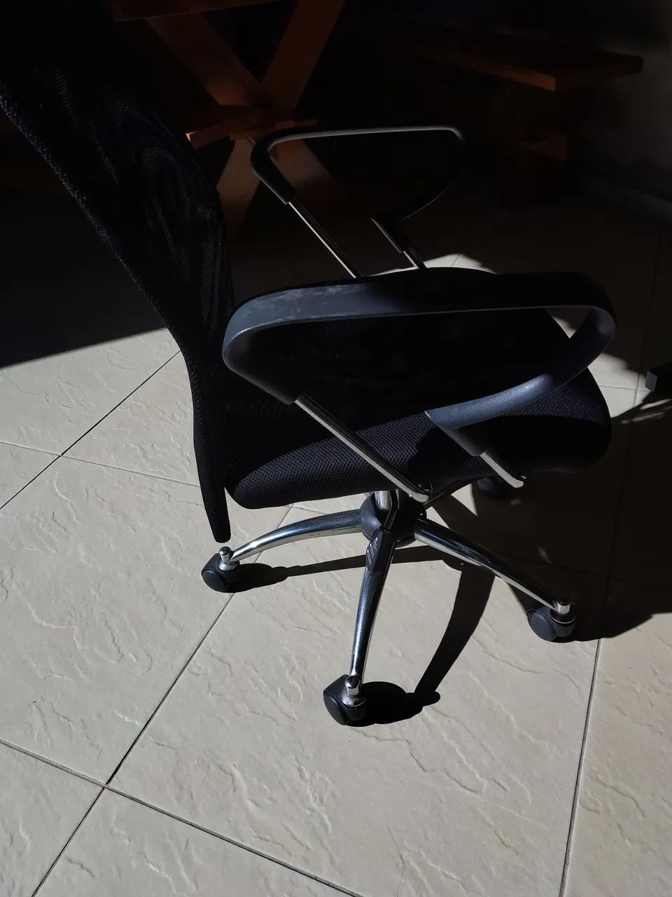 Cadeira de escritório  - Foto 2