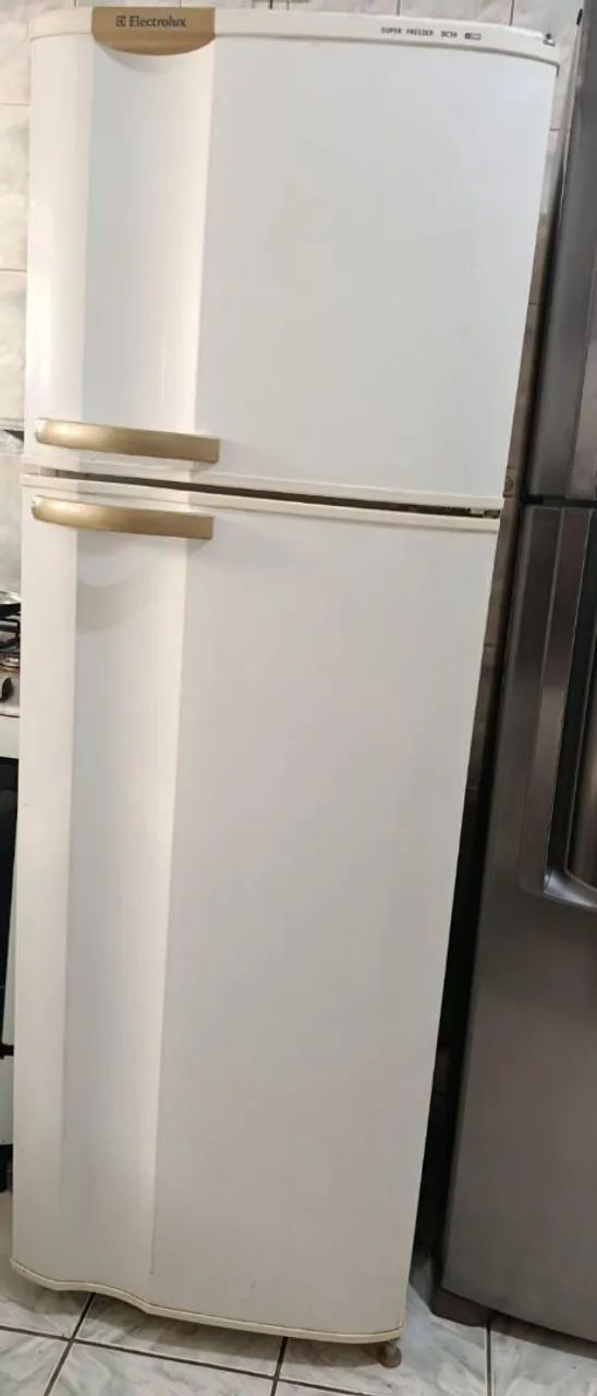 Geladeira Electrolux 359L - Foto 3