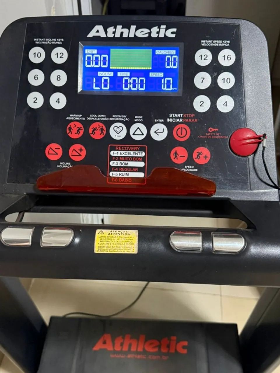Esteira Athletic Advanced 16 km/h - Dobrável - Uso muito pouco - Foto 4