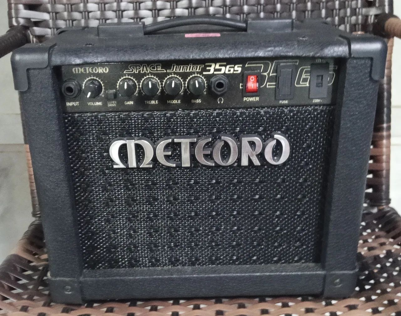 Cubo de guitarra - Microfones e Gravadores - Condomínio Amin