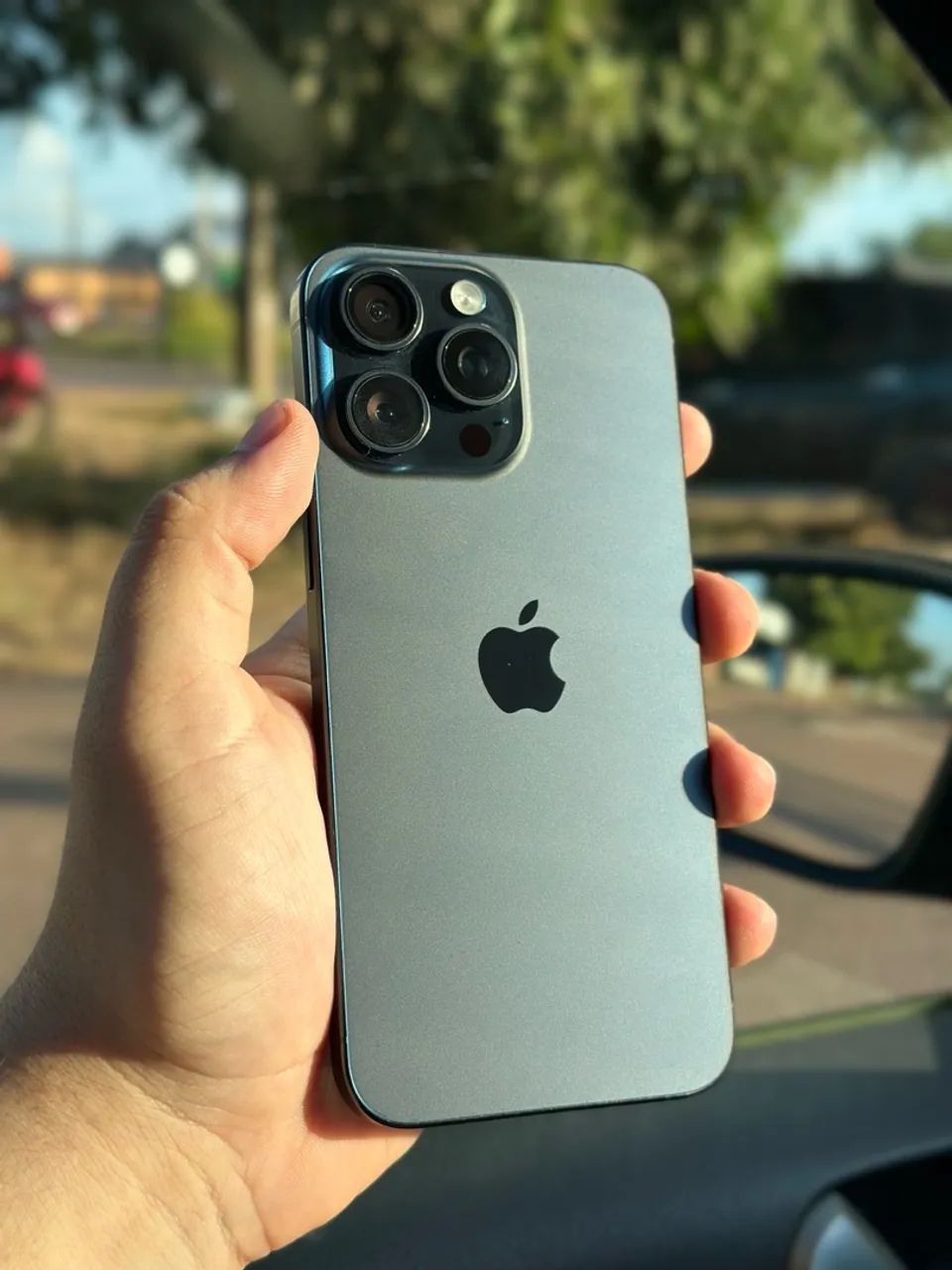iPhone 15 pro Max 256gb com nota fiscal e todo original! - Foto 2