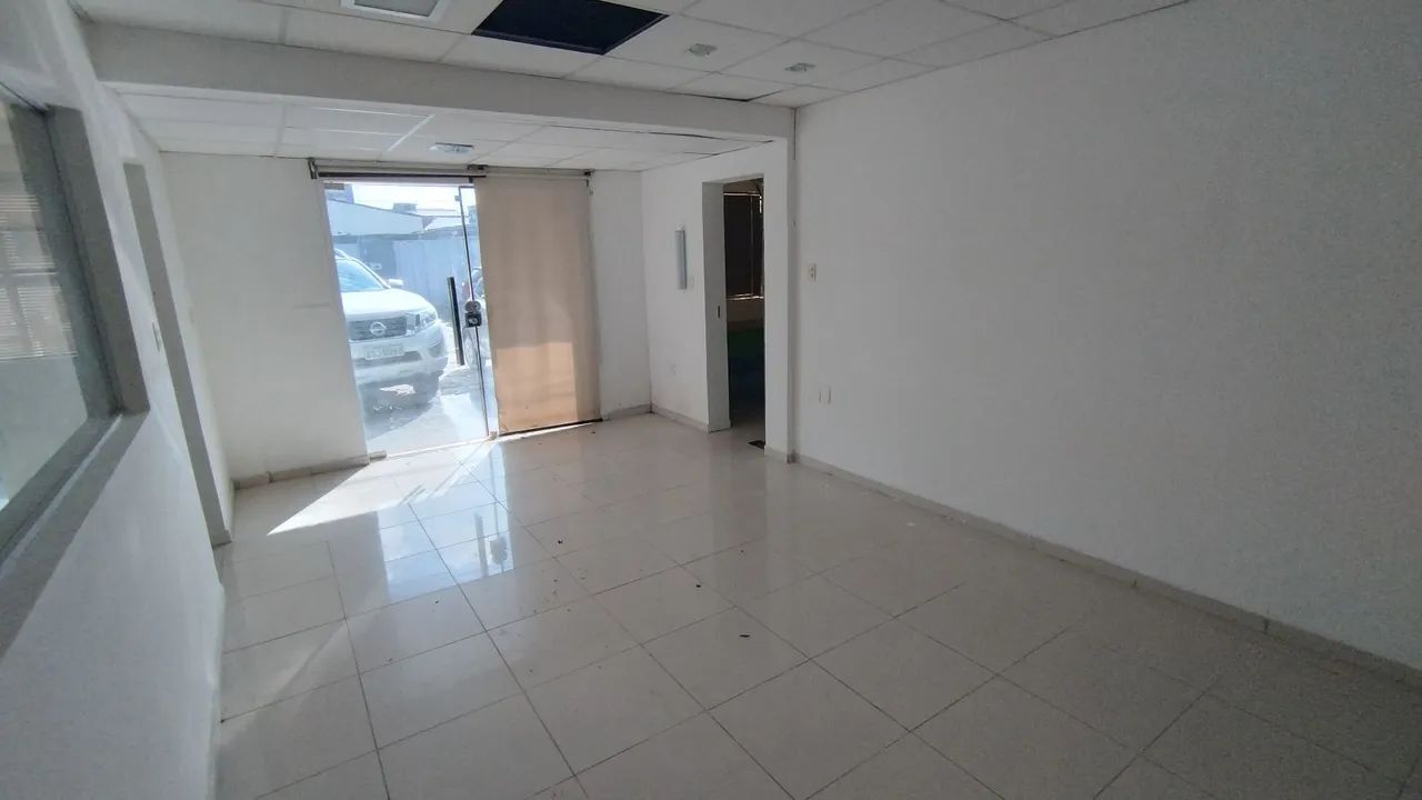 Ponto Comercial Estruturado com 5 Salas e Estacionamento - Bairro dos Estados - Foto 2