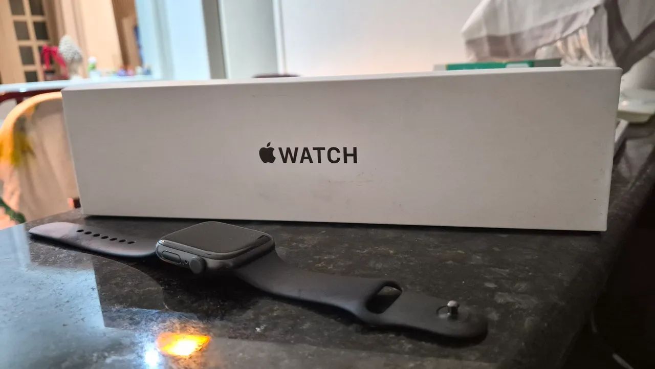 Apple Watch SE 44mm