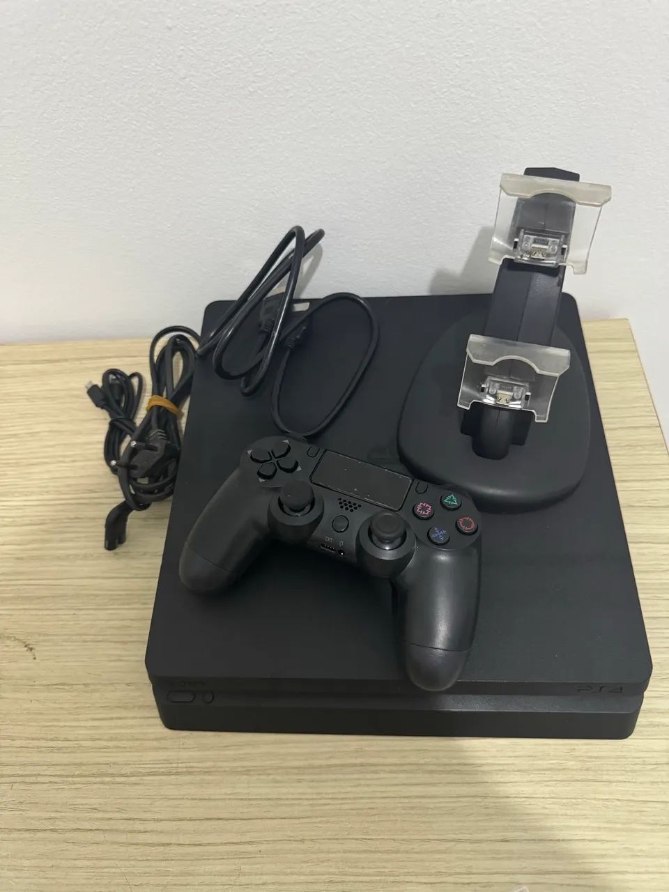 PlayStation 4 slim