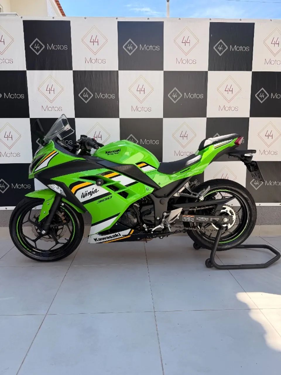 Kawasaki Ninja 300 ABS 2026 - Foto 2