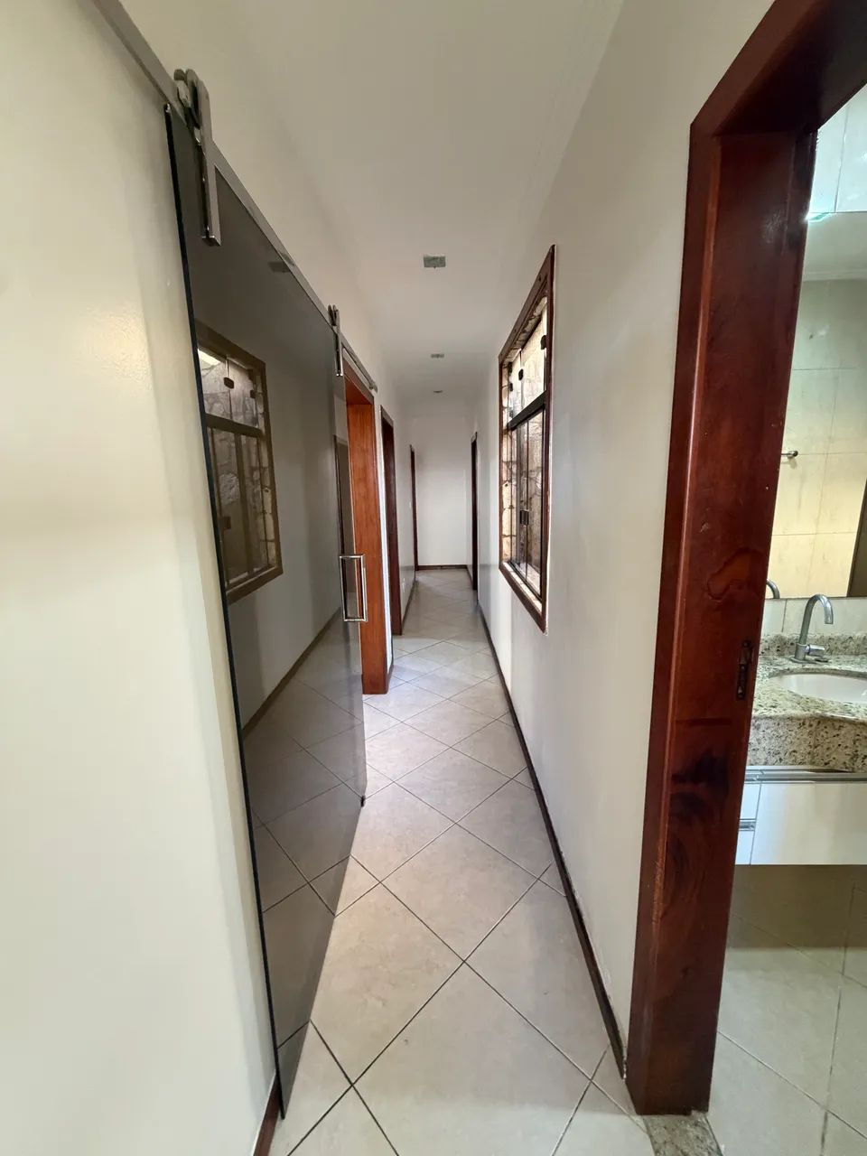 VENDO OU ALUGO EXCELENTE CASA NO IAPI  - Foto 2