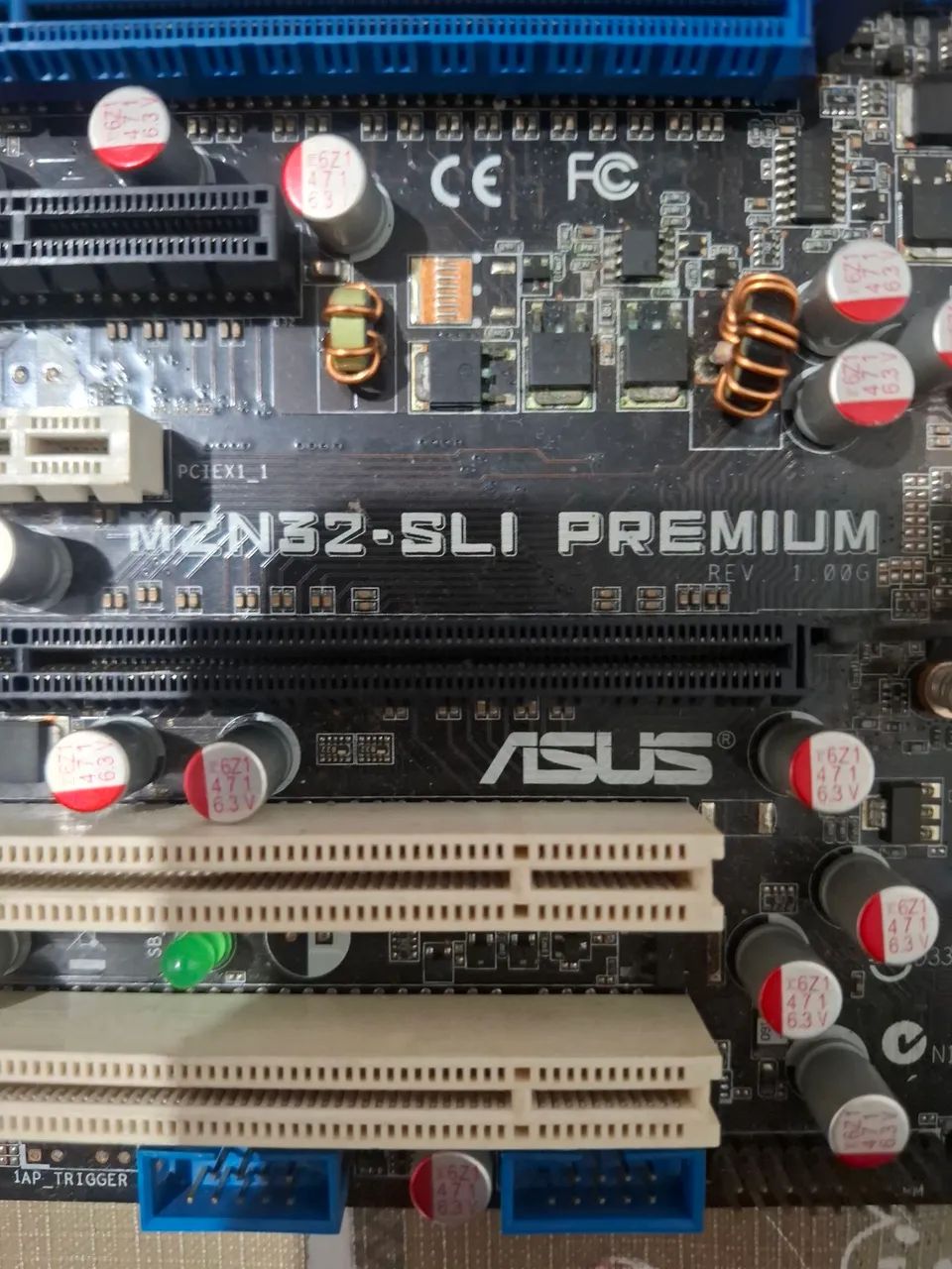 PLACA MÃE ASUS M2N32-SLI PREMIUM - Foto 3