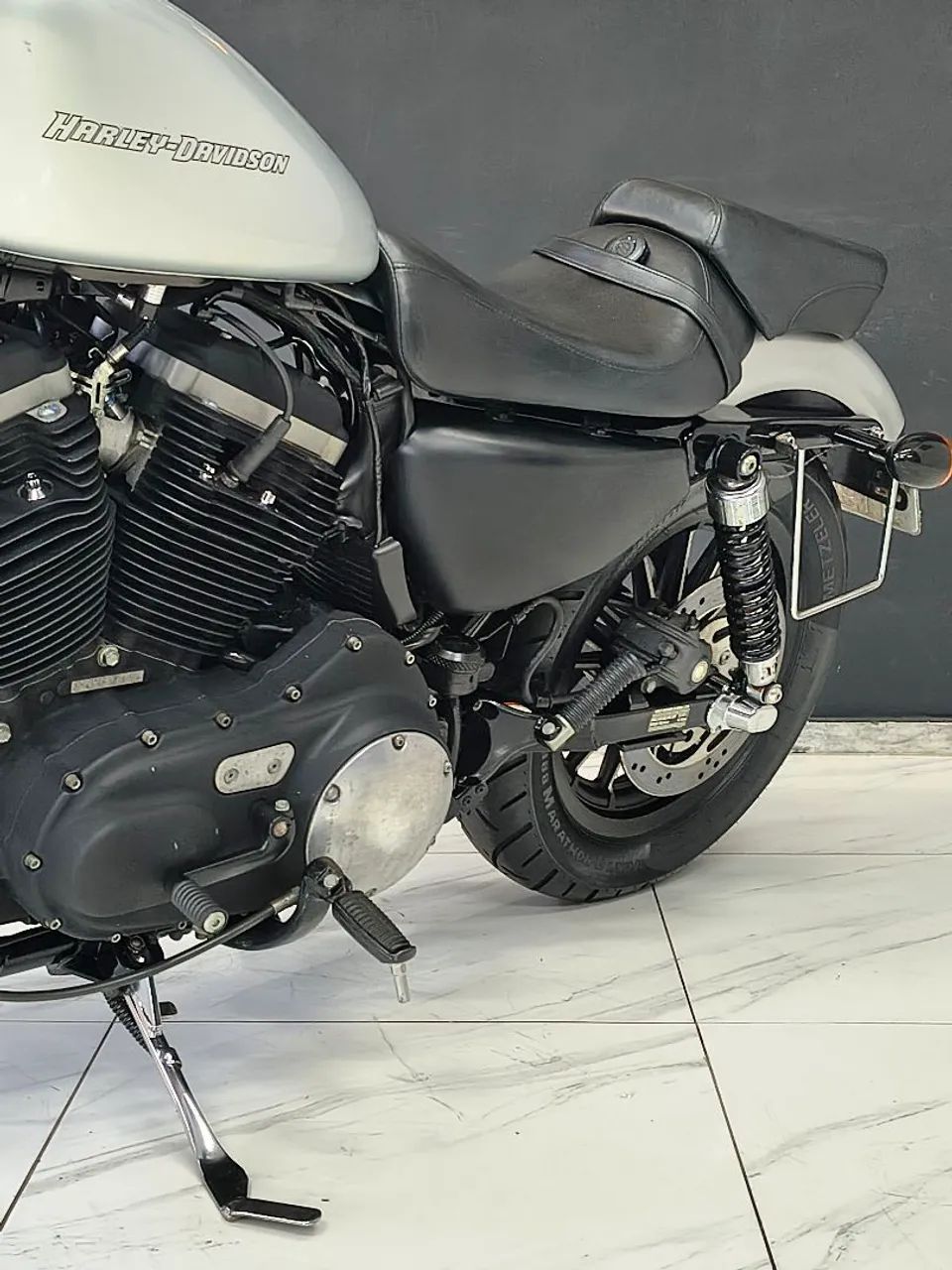 Harley Davidson XL 883N Iron - Foto 2