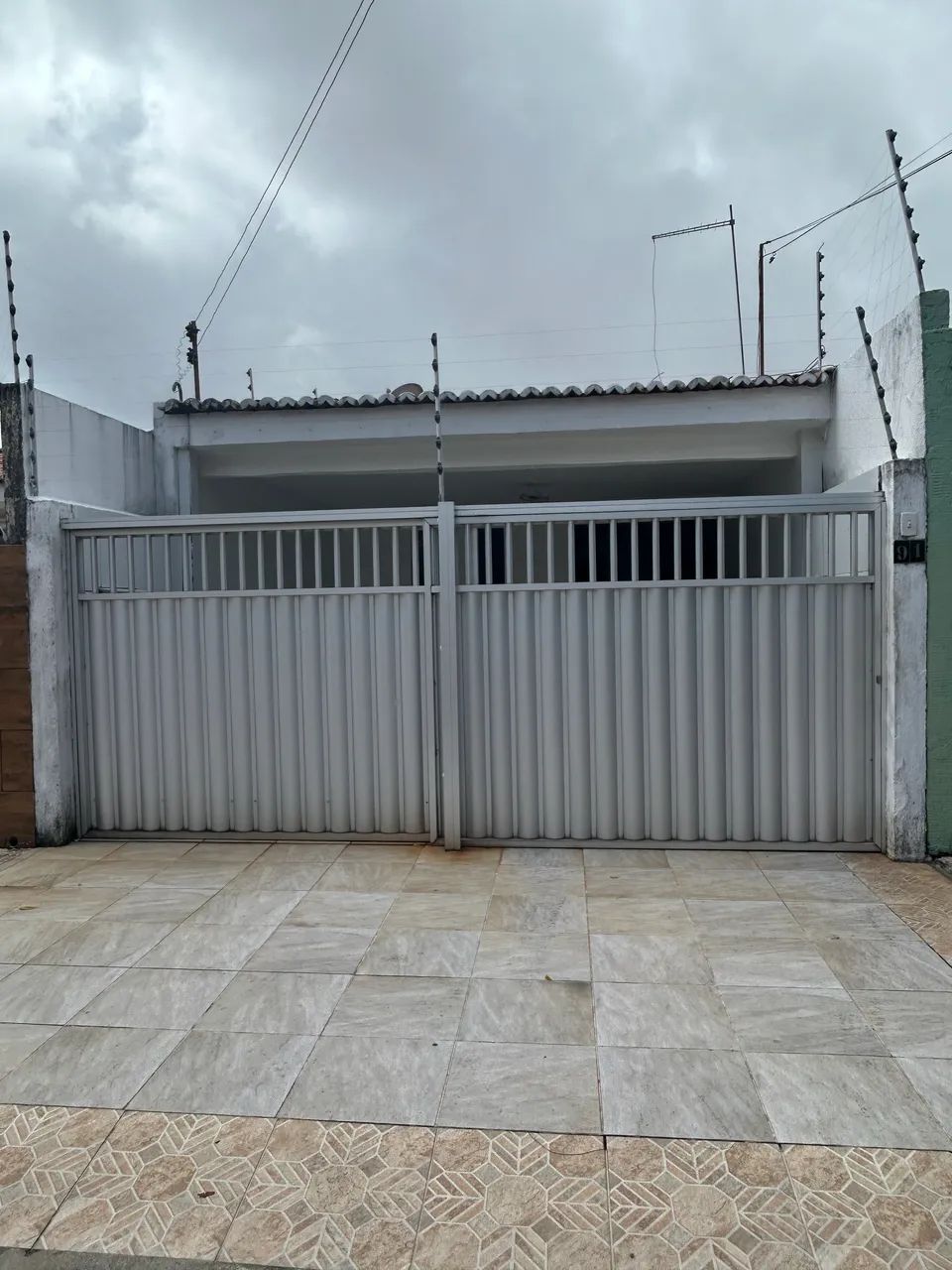 Casa bairro Lagoa Nova bem localizada