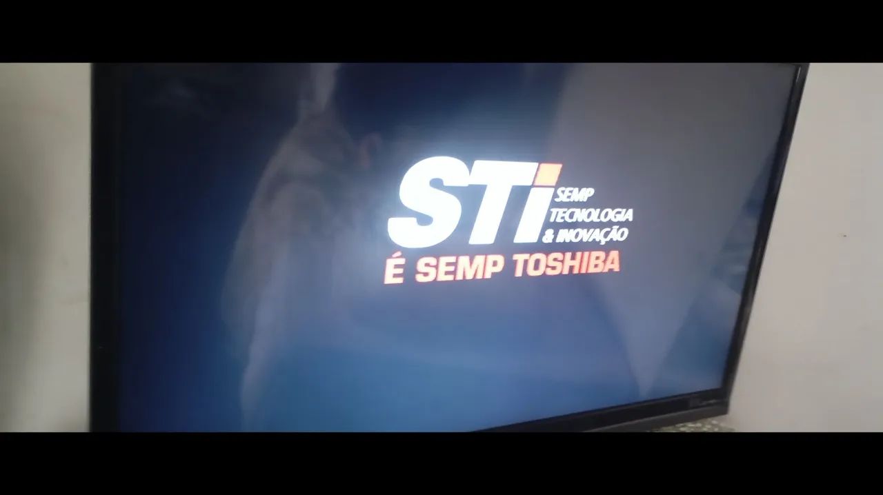 VENDO TV SEMP TOSHIBA  32  LED HD 