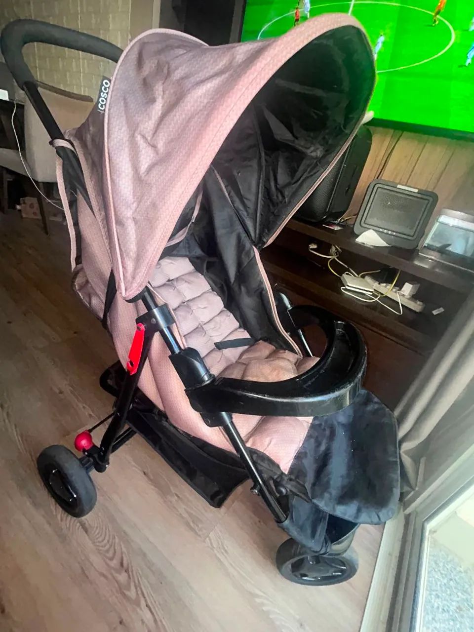 Carrinho de bebê COSCO com bebê conforto  - Foto 5