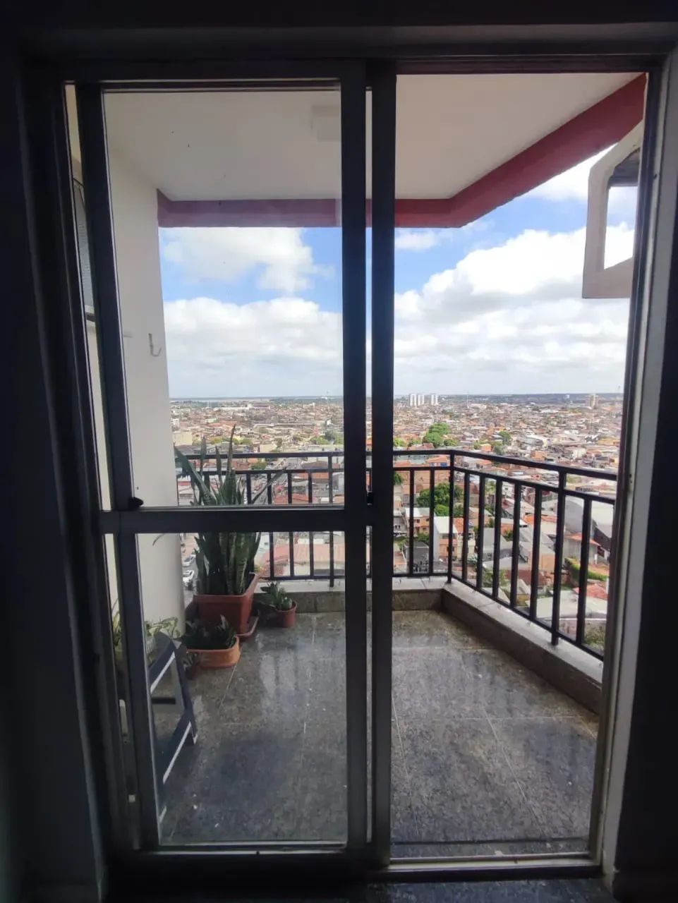 BELO APARTAMENTO NO ED. DENEB