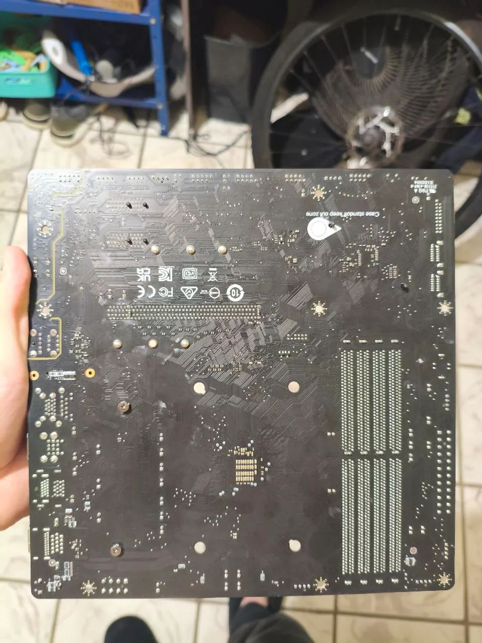Placa mãe b550m para peças - Foto 4