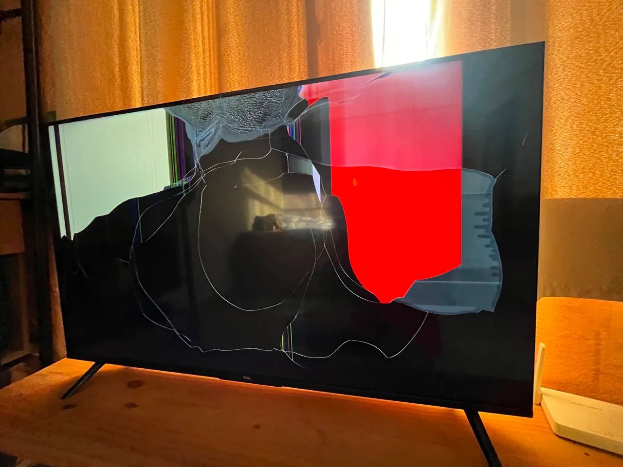 TV SMART TCL 43? quebrada - Foto 2