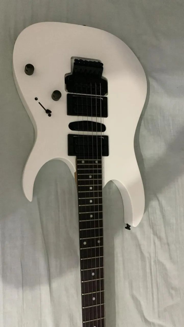 Guitarra Ibanez RG450B renovada - Foto 4