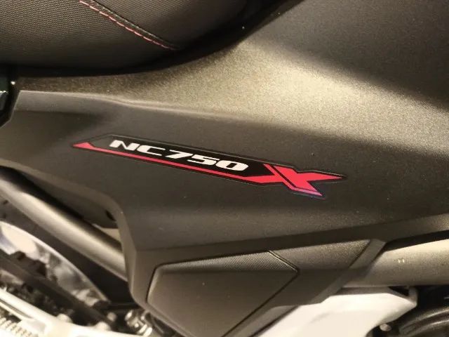NC 750X ABS 2021 - Foto 4