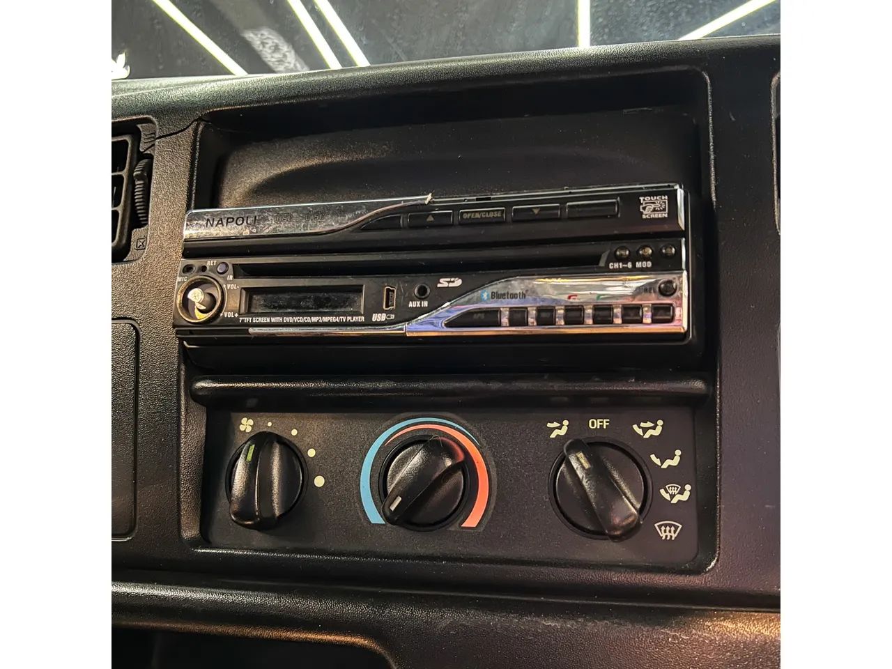 Ford F-250 XL 4.2 Turbo Diesel, foto 14 de 19