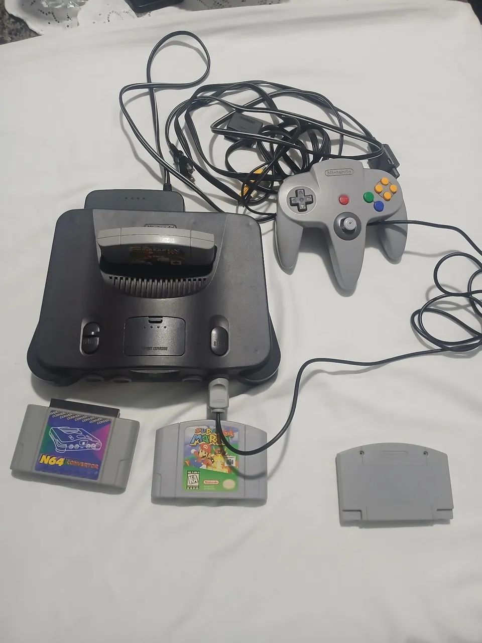 Nitendo 64 com 4 cartucho