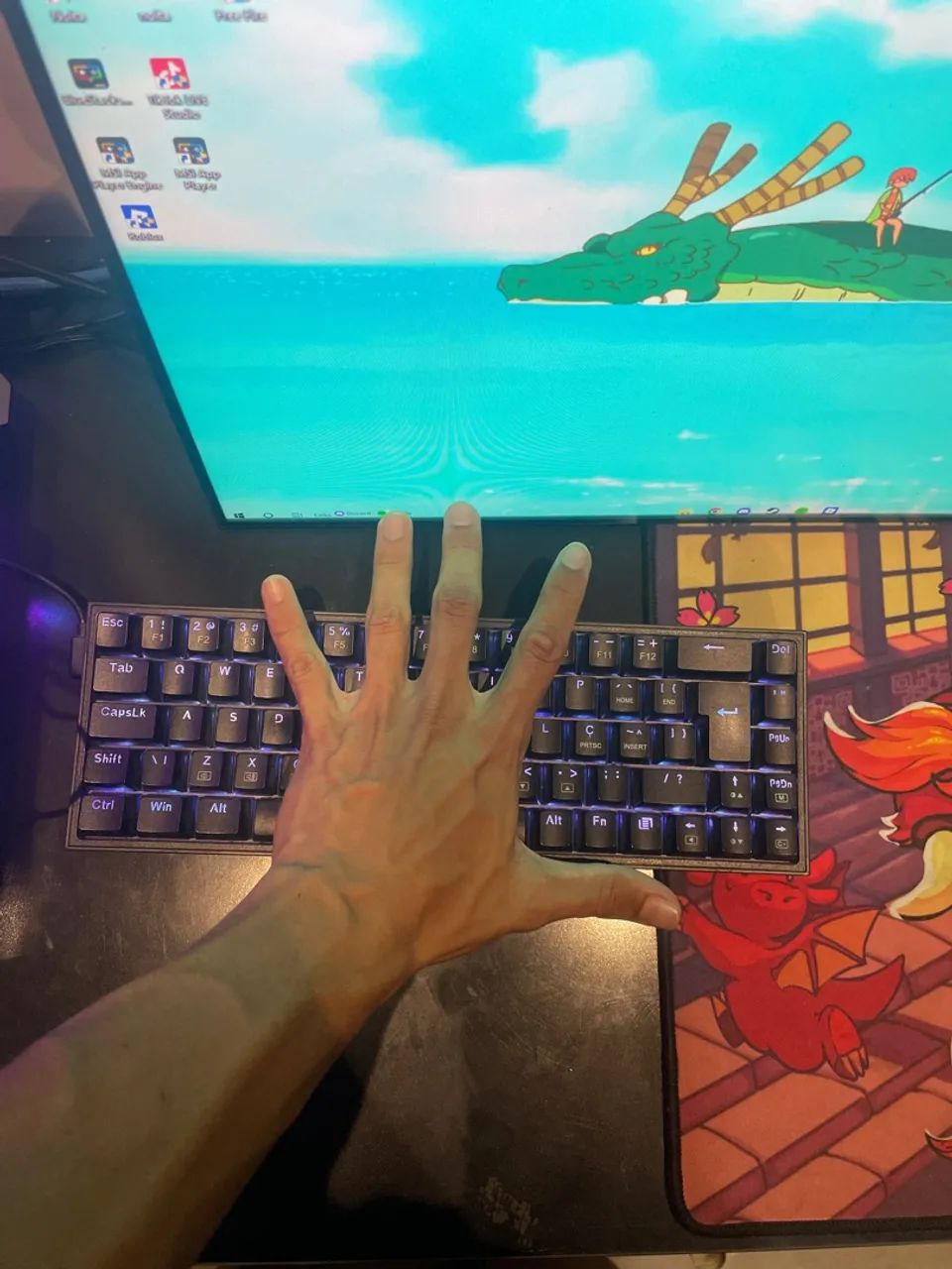 VENDO TECLADO E MOUSEPAD, preço a combinar  - Foto 3