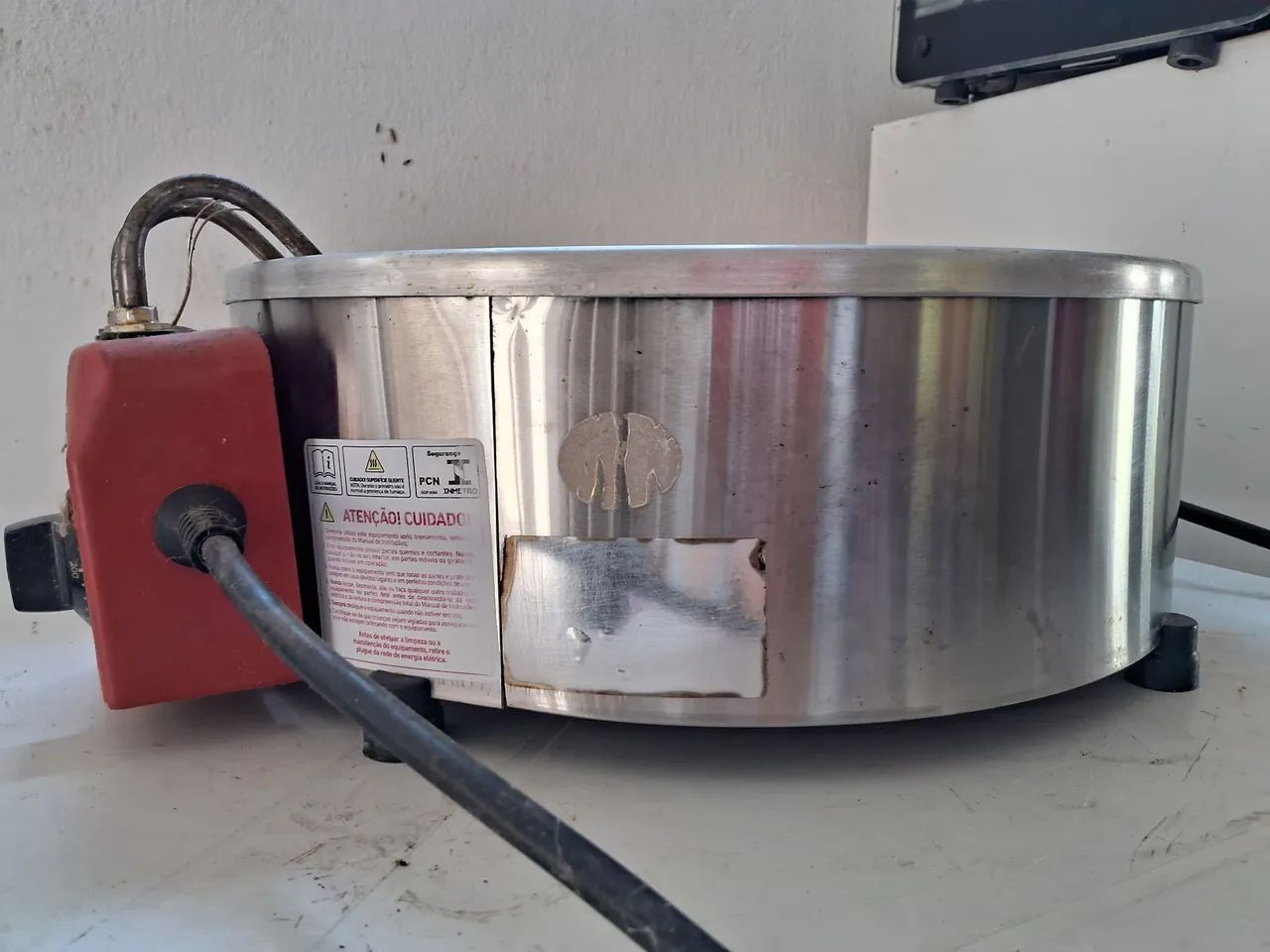 Tacho elétrico e a gas