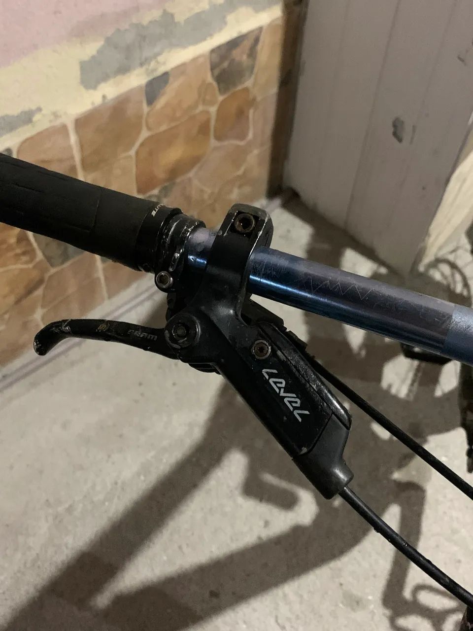 Bicicleta Trust Myth Downhill - Foto 3