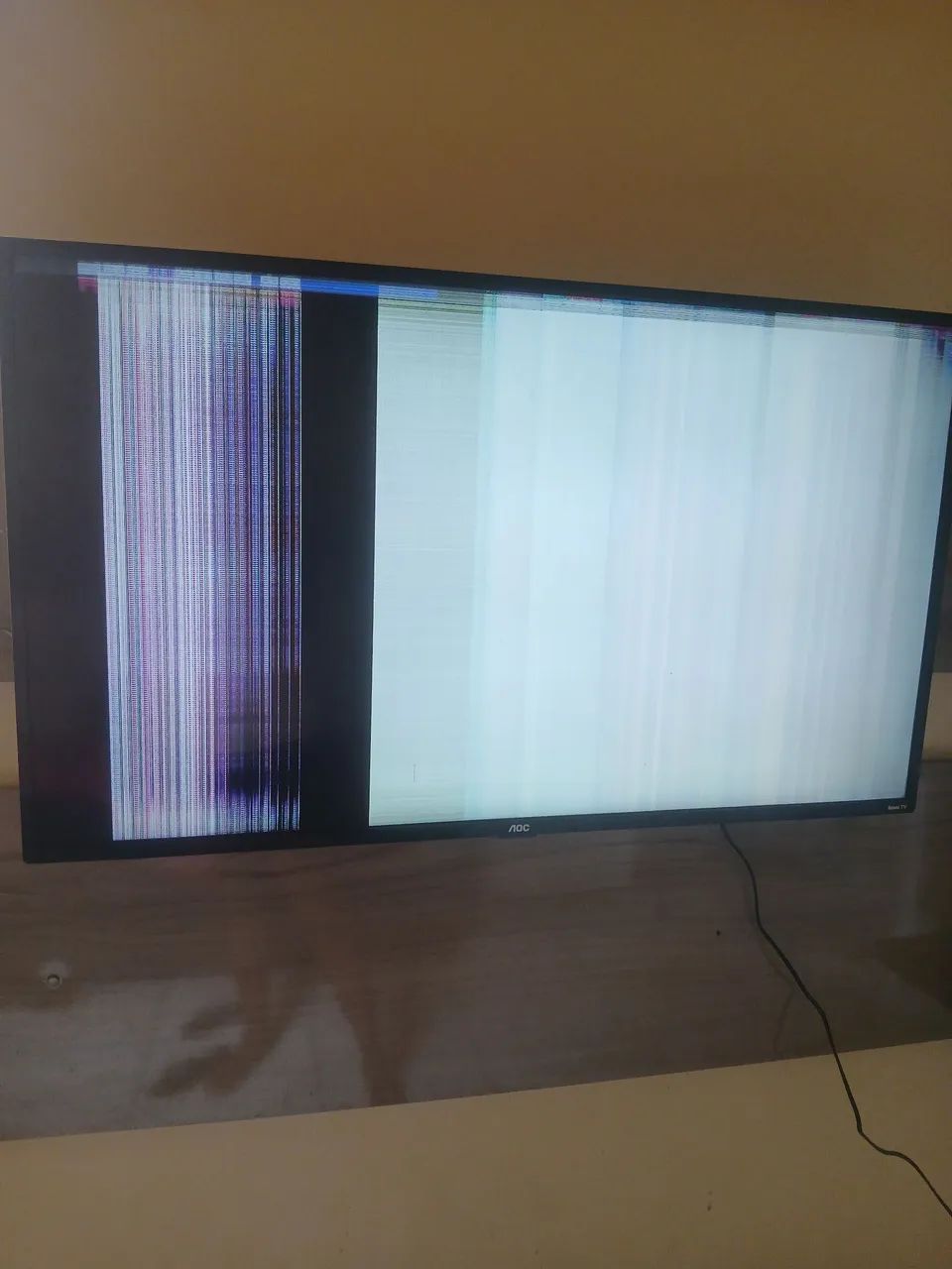 Tv AOC 43"