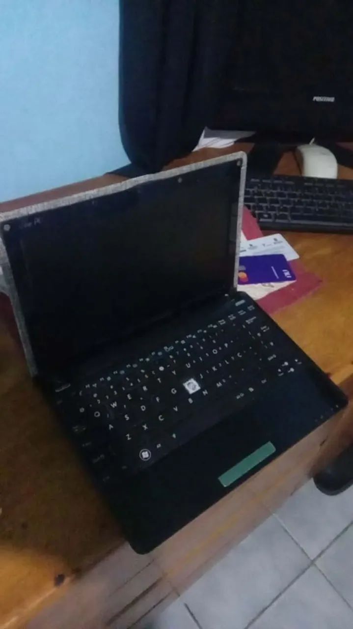 Computador quebrado para retirada de peças - Foto 2
