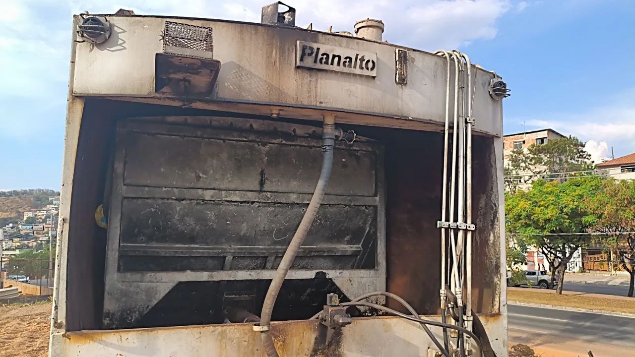 Compactador de lixo planalto  - Foto 4