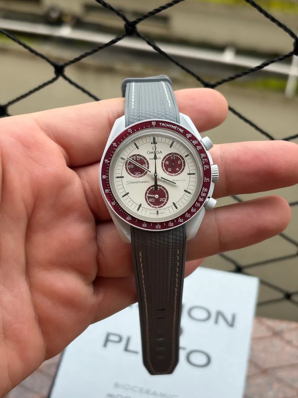 Omega X Swatch Pluto - Acessórios - Pitangueiras, Guarujá