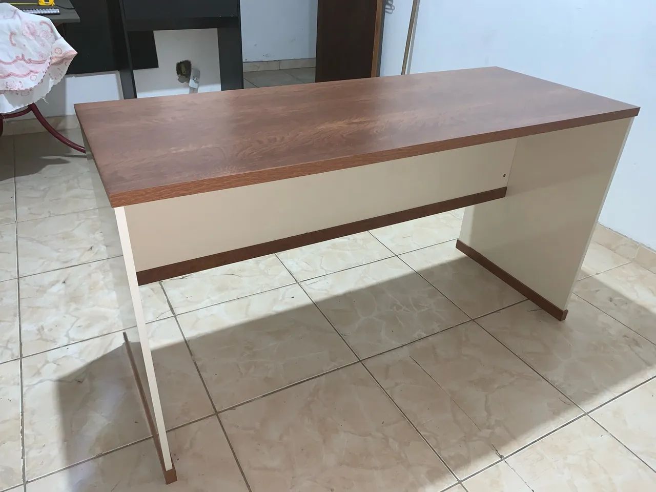 Mesa madeira para escritório  - Foto 2
