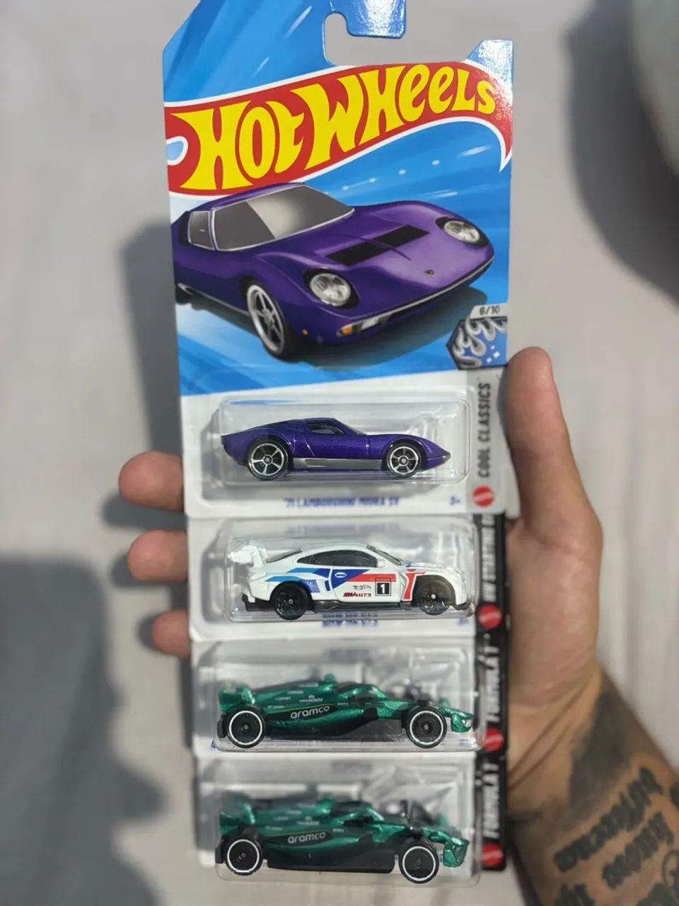 Hot Wheels variados  - Foto 4