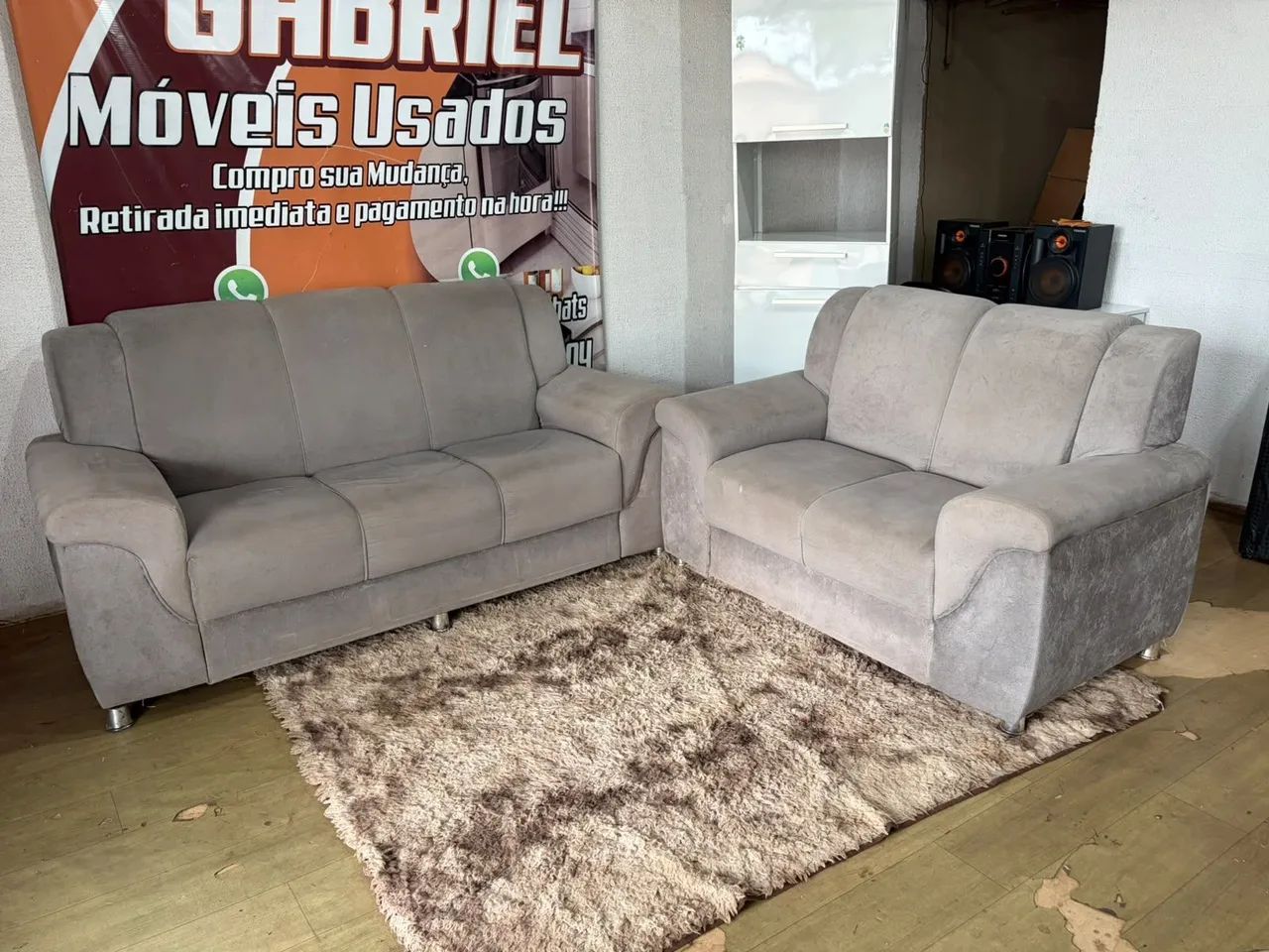 Sofa 2 e 3 lugares ótimo estado ((ENTREGO GRATIS))