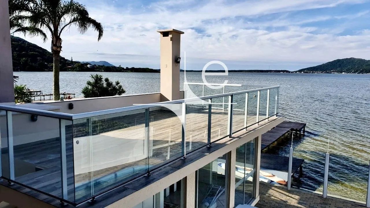 Casa 2 quartos na Lagoa da Conceição - Foto 2