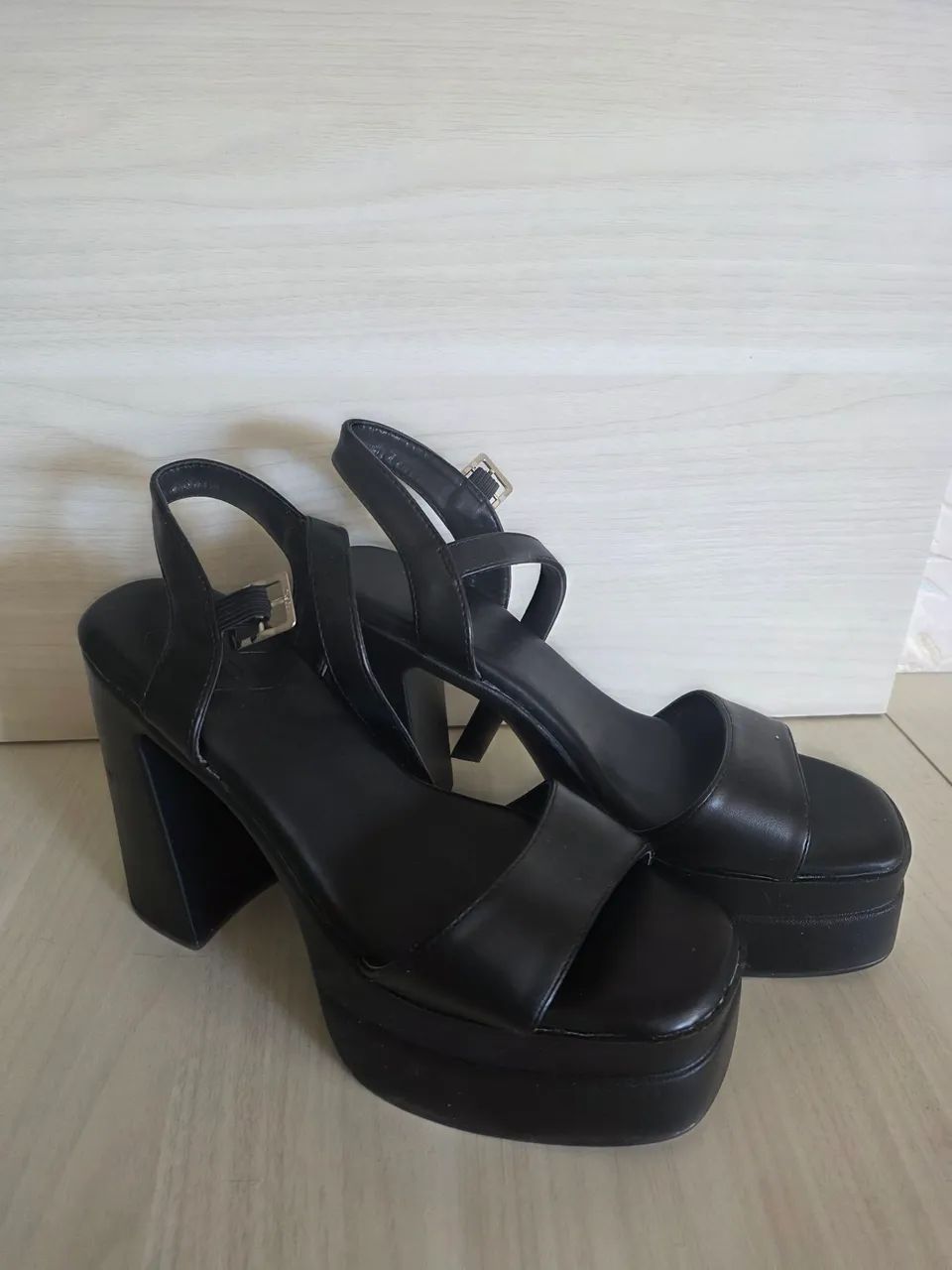 Sapato plataforma feminino - Foto 2