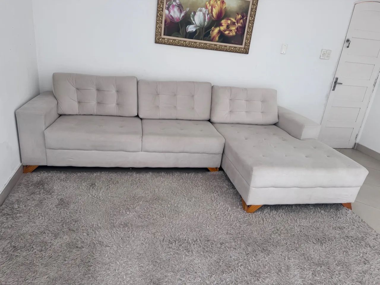 Sofá de Canto com Chaise Bege - Seminovo em Ótimo Estado - Foto 4