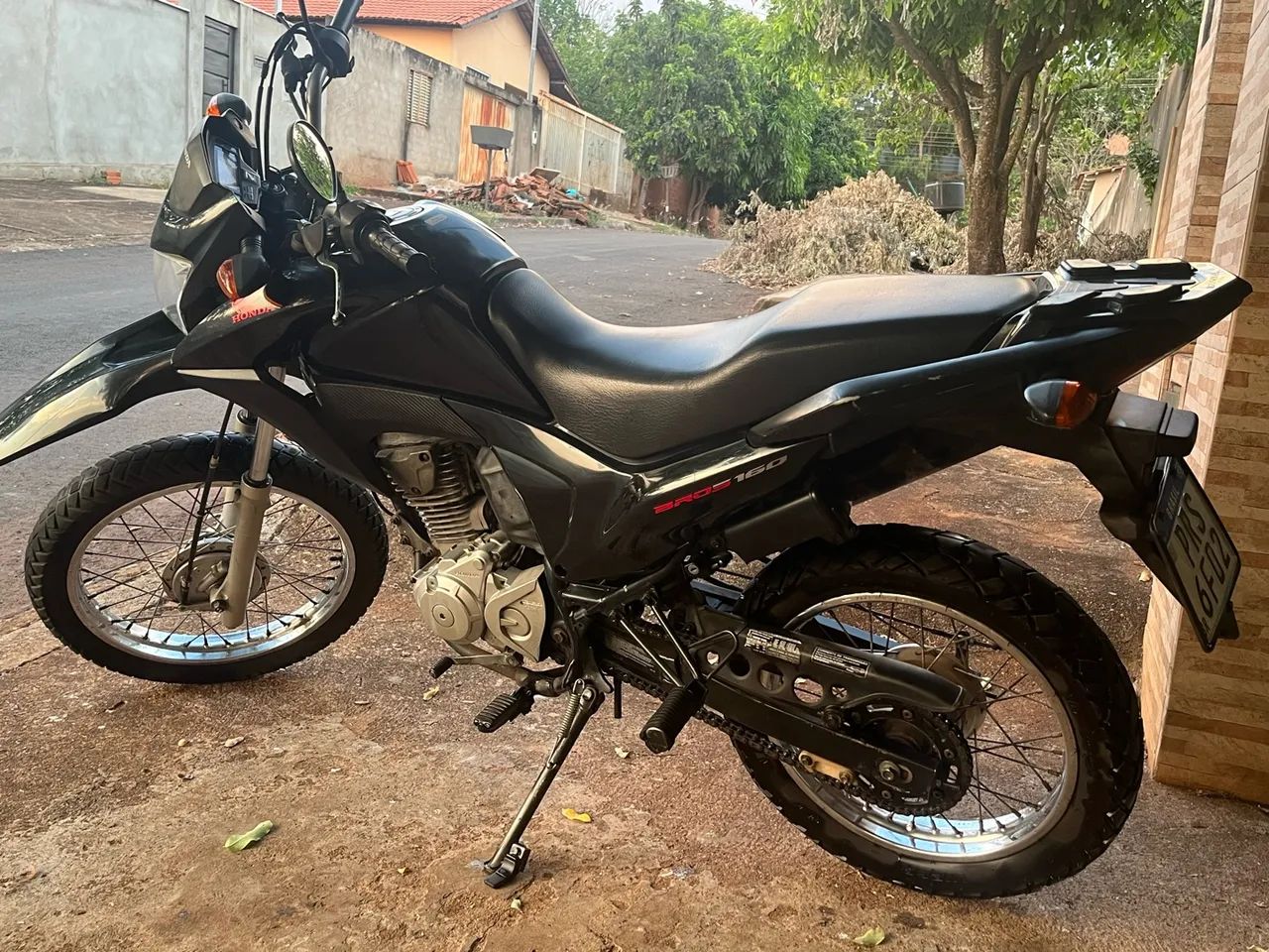 BROS 2018 PRETA