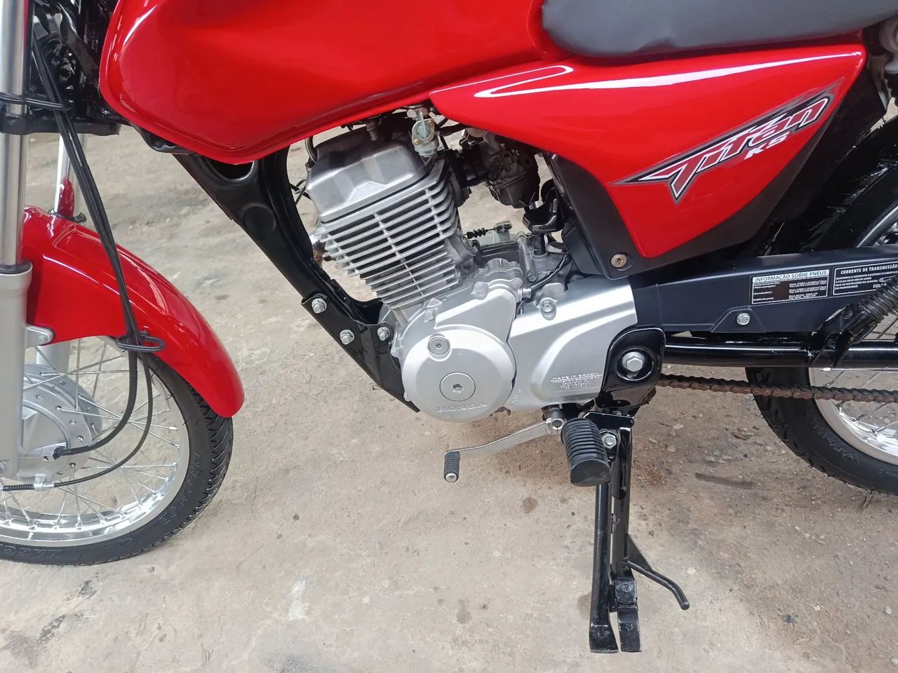 Titan 150