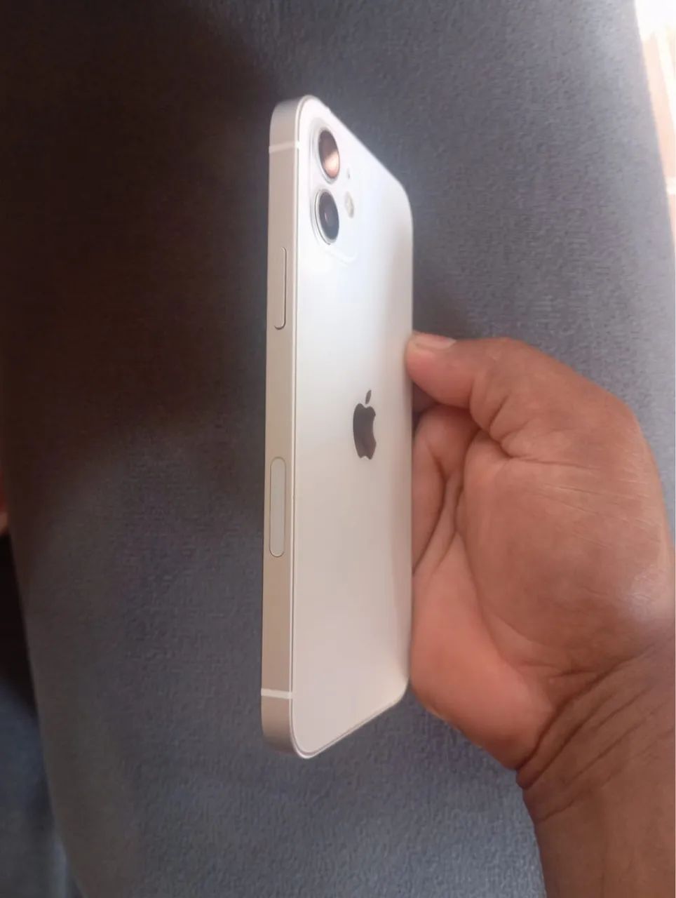 Celular iPhone 12 256GB Face ID funcionando e com carregador original  - Foto 4