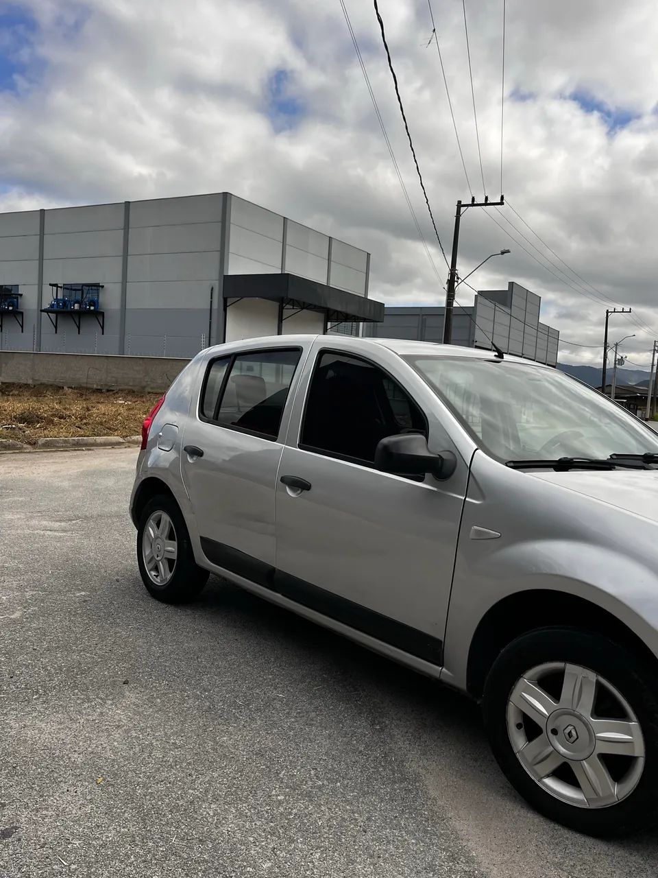 Renault Sandero Expression Hi-flex 1.6 8V 5P 2010 - Foto 4