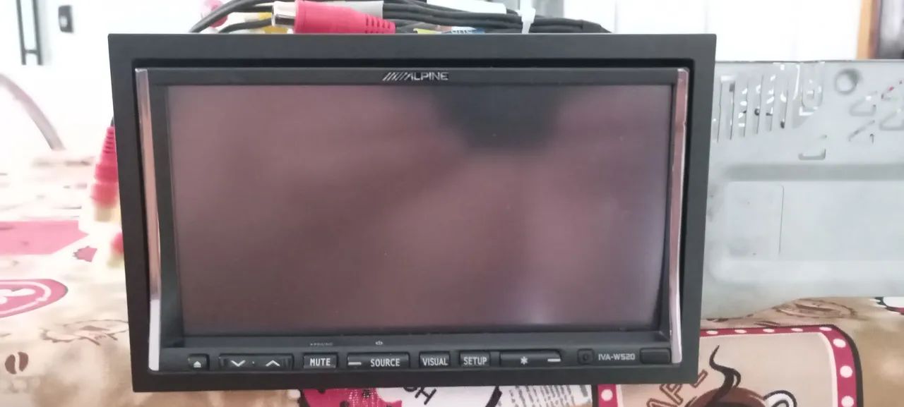 Alpine IVA-W520