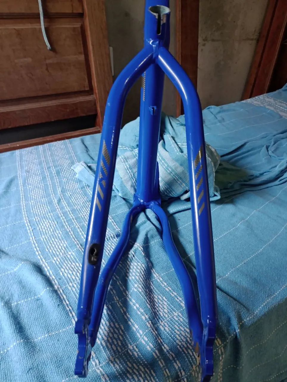 Quadro mtb first lifty gold azul hunter/prata brilho  - Foto 4