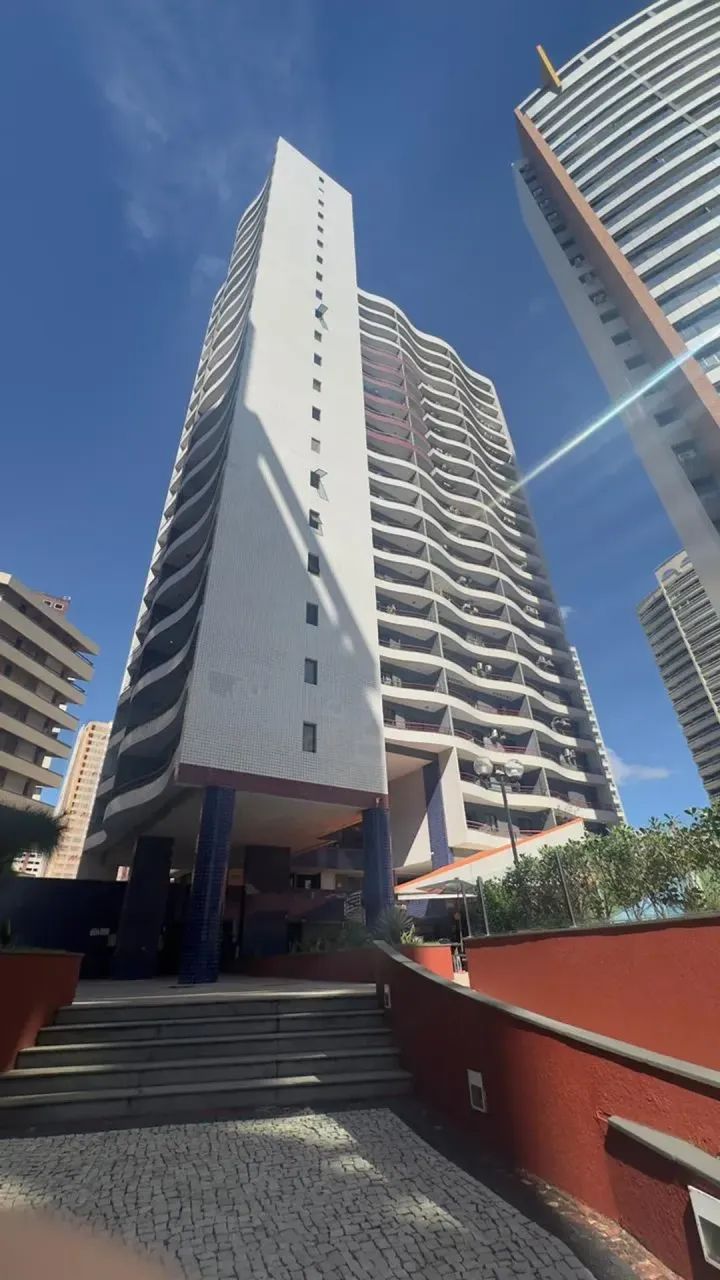 More a poucos poucos passos da Beira-mar  Edifício Porto de Iracema Residence
