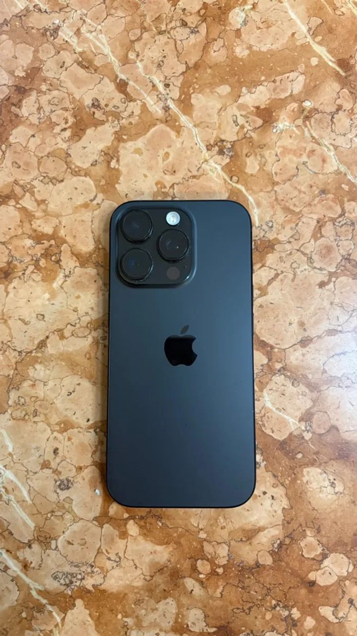 Vendo iPhone 16 pro - 128GB - preto.